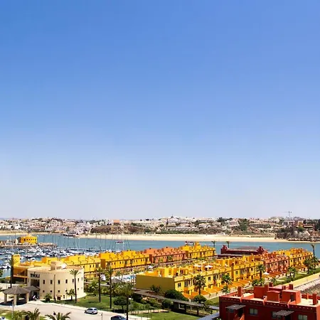 Nh Marina Hotel 4*