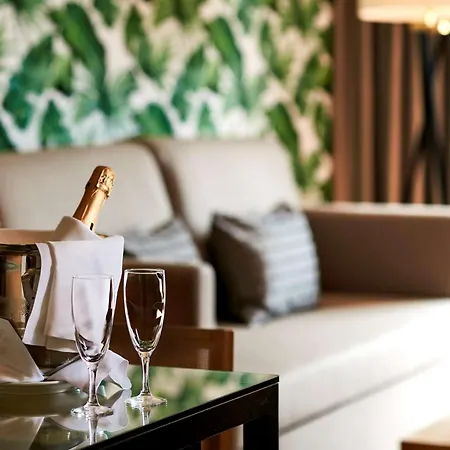 Nh Marina Hotel Portimao