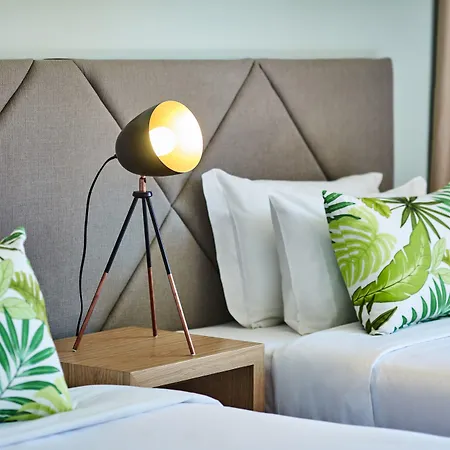 Nh Marina מלון 4*