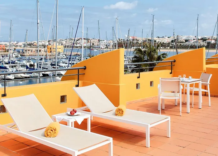 Отель Nh Marina