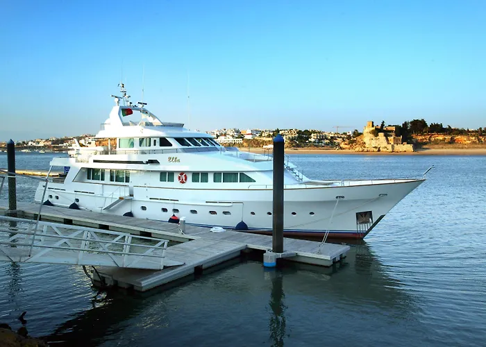 Nh Marina Отель Портиман