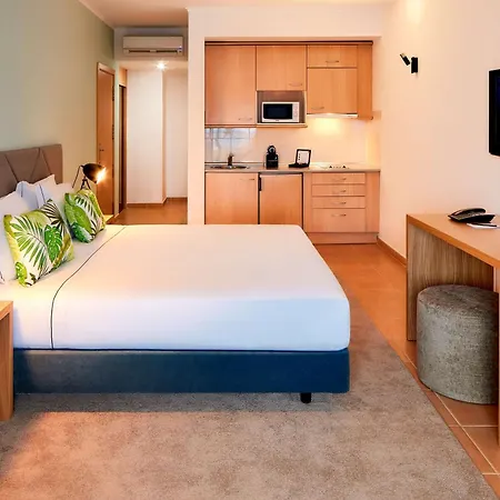 Hotel Nh Marina