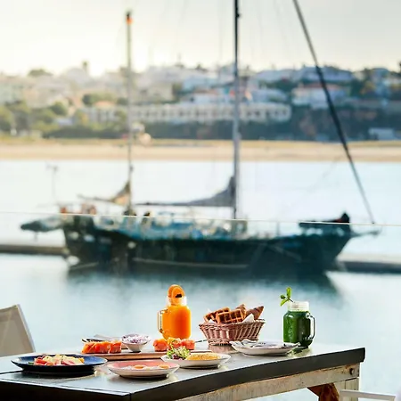 Nh Marina Hotel Portimão