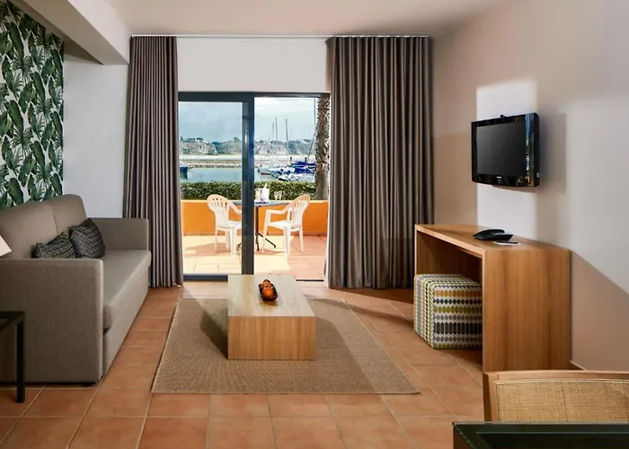 Nh Marina 4* 포티마오